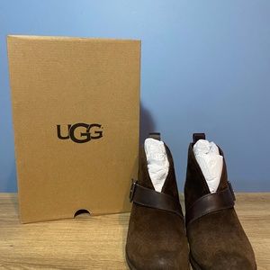 UGG Australia Women's Wright Belted Boot, US 6